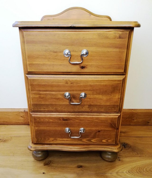 Preview of the first image of CHEST DRAWERS Pine Wood Furniture Cabinet 3 Handles Chrome.