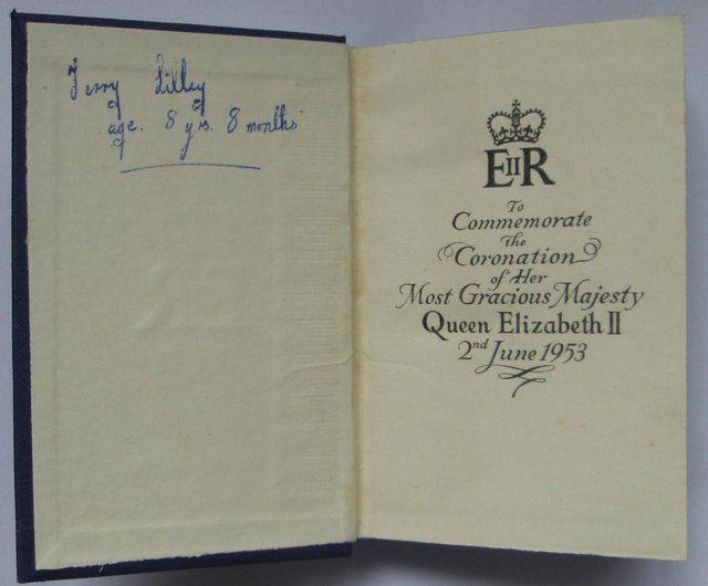 Image 2 of NT Bible Commemorate the Queens Coronation