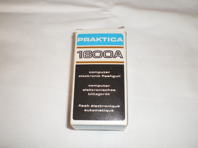 Preview of the first image of Praktica 1600A electronic flashgun.
