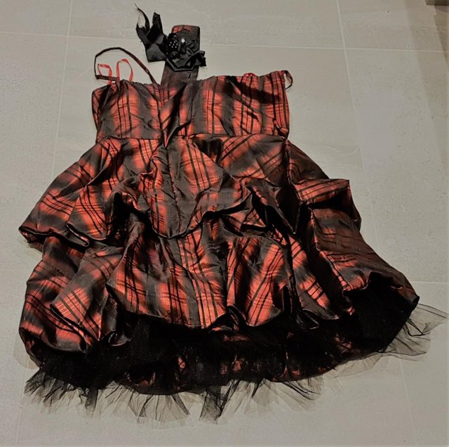 Image 2 of Absolutely Stunning Red and Black (tartan style) Glitzy Part