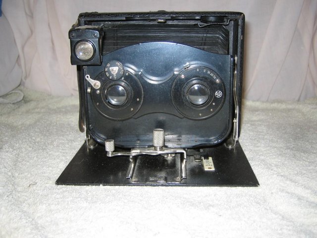 Image 3 of Sands Hunter Stereo Camera with case.