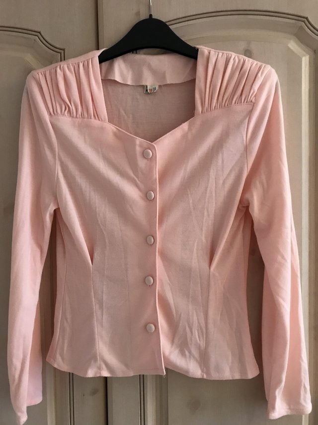 Image 2 of Attractive Peach top with ruched shoulders, size 10