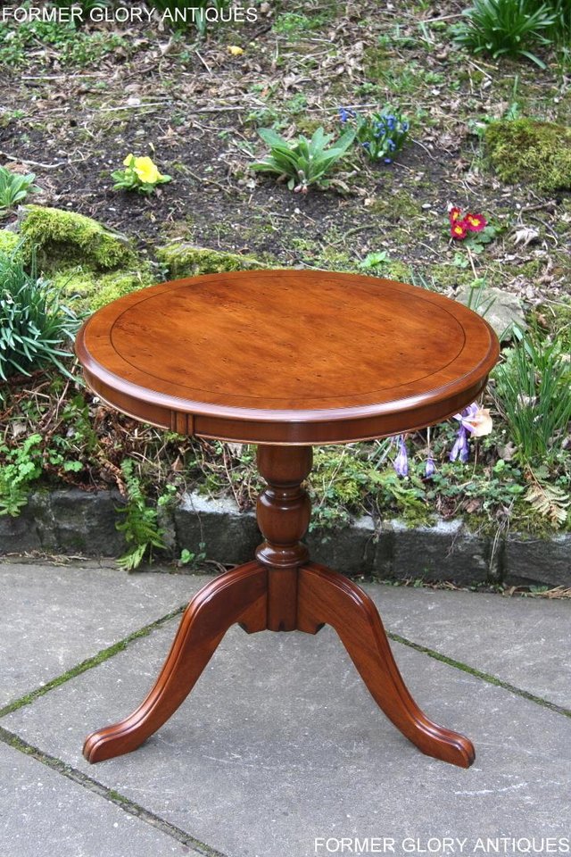 Image 28 of A YEW WOOD SIDE OCCASIONAL COFFEE LAMP PHONE TEA WINE TABLE