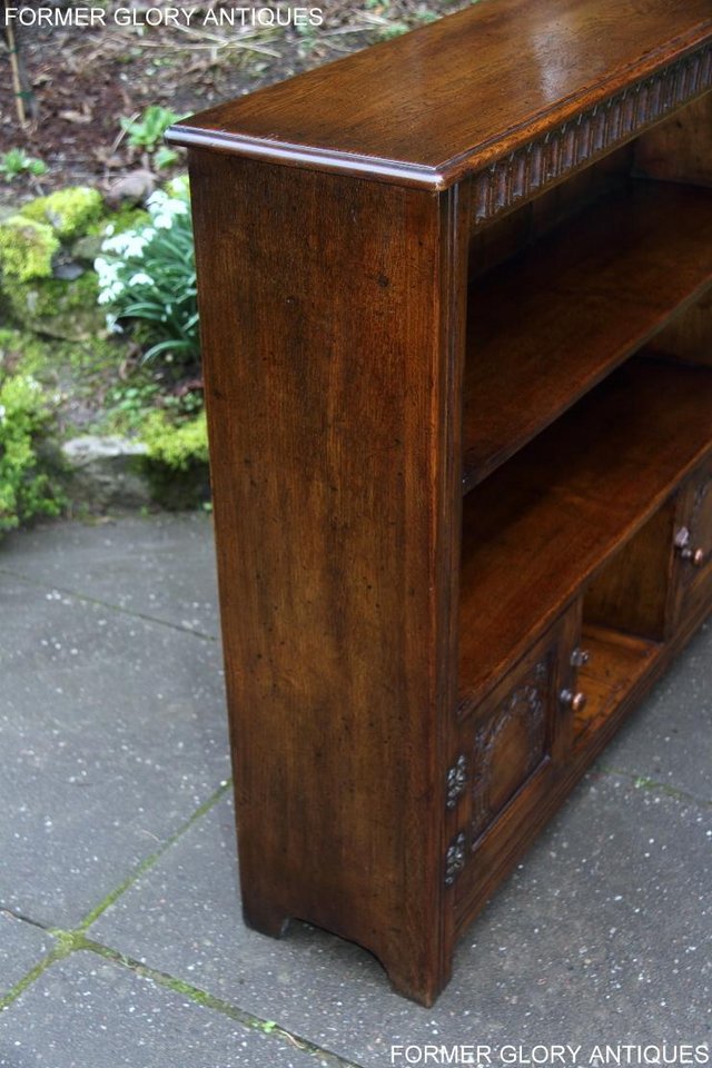 Image 49 of A TITCHMARSH AND GOODWIN OAK BOOKCASE SHELVES CD DVD CABINET