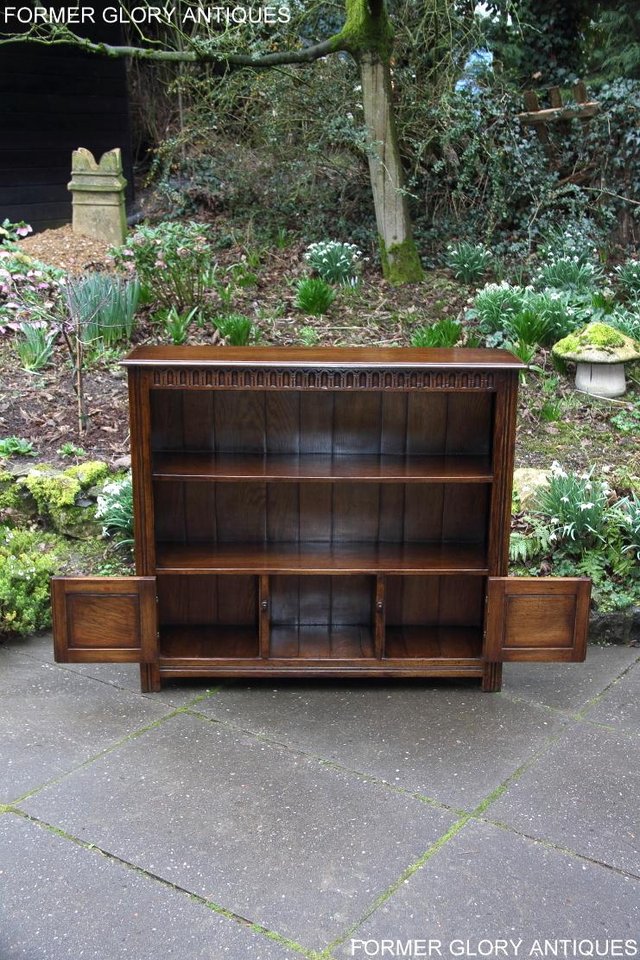 Image 51 of A TITCHMARSH AND GOODWIN OAK BOOKCASE SHELVES CD DVD CABINET