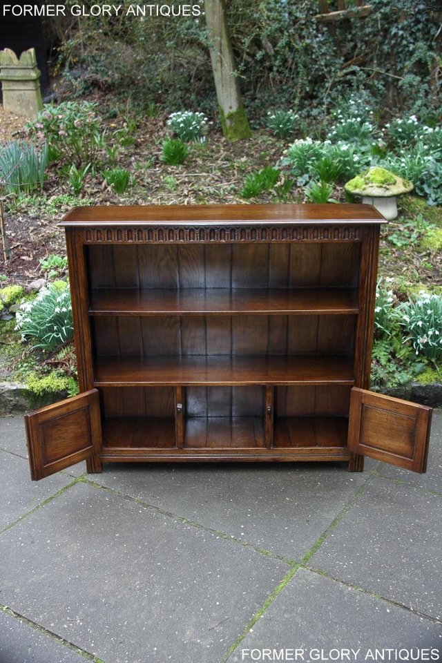 Image 63 of A TITCHMARSH AND GOODWIN OAK BOOKCASE SHELVES CD DVD CABINET