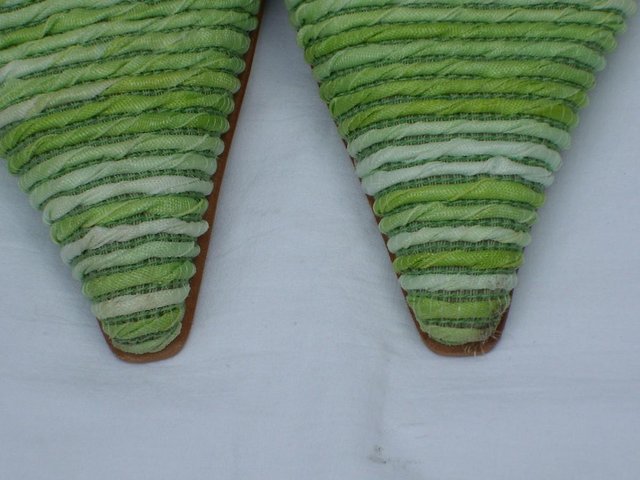 Image 3 of CALNISSE Elegant Green Mule Shoes – Size 4/37