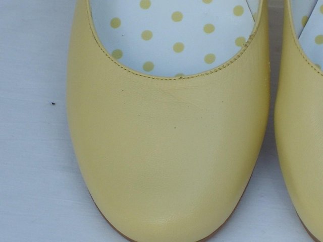Image 3 of FAITH Yellow Leather Court Shoes – Size8/41 NEW