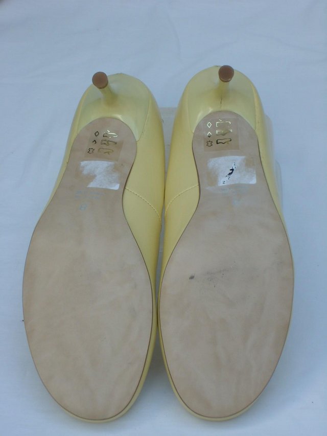 Image 5 of FAITH Yellow Leather Court Shoes – Size8/41 NEW