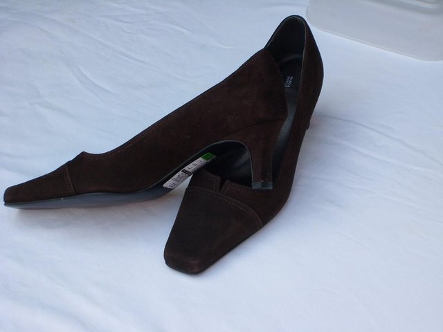 Image 3 of M&S Brown Suede Shoes–Size 4/37 Wider Fit – NEW!