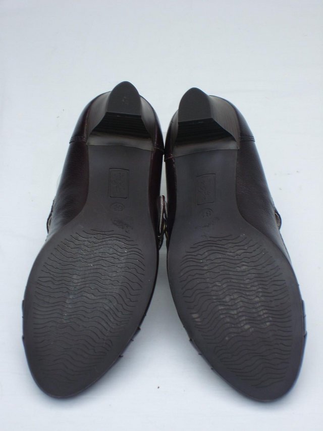 Image 5 of M&S FOOTGLOVE Leather Mary Jane Shoes – Size 6.5 - NEW