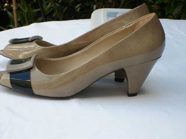 Image 5 of M&S PORTFOLIO Peep Toe Shoes–Size 6/39– NEW!