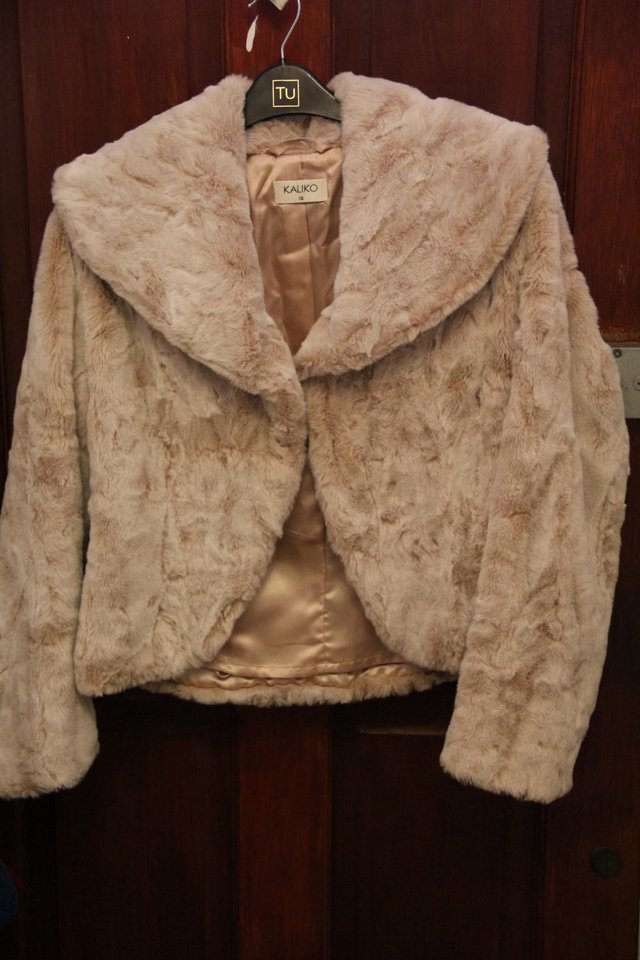 Image 5 of Lovely Kaliko Cream Faux Fur Jacket/Coat Size 12