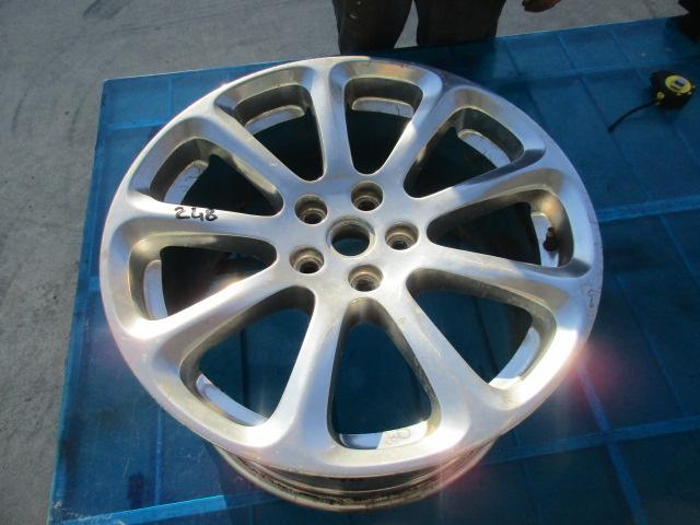 Image 3 of Rear alloy wheel Maserati Quattroporte from year 2006 to 201
