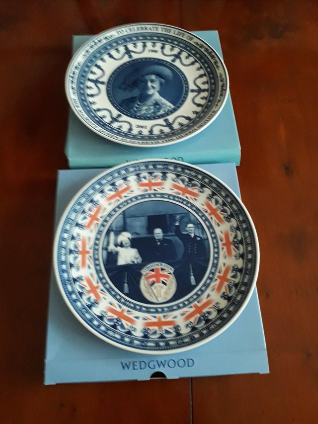 Preview of the first image of Wedgwood commemorative plates like new in boxes.