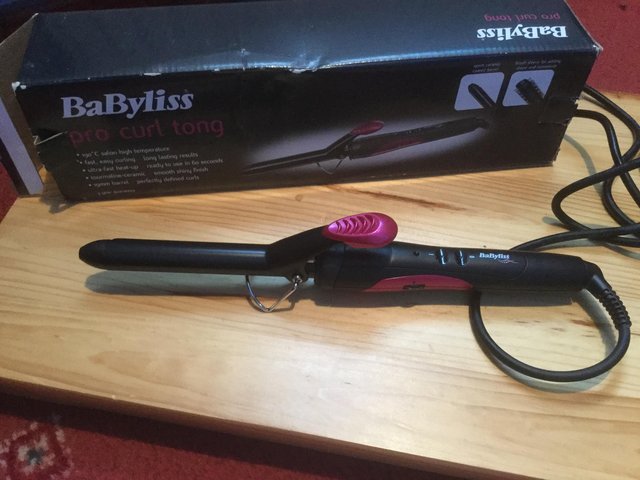 Preview of the first image of Babyliss curling tongs.