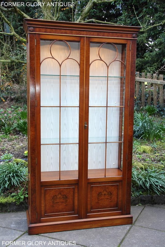 Image 30 of BEVAN FUNNELL BURR WALNUT CHINA GLASS DISPLAY CABINET STAND