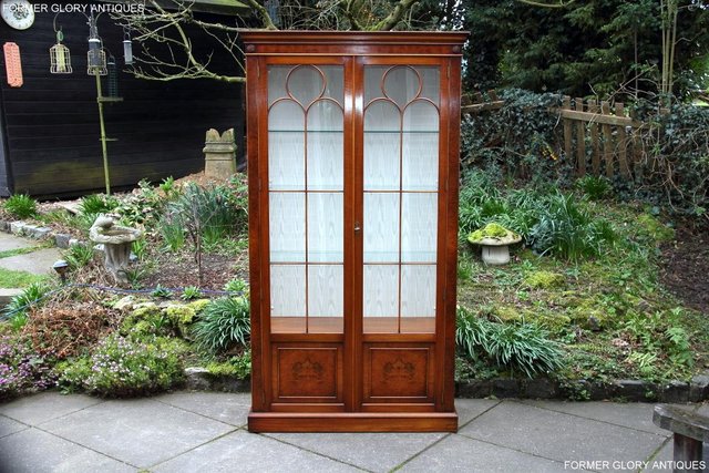 Image 87 of BEVAN FUNNELL BURR WALNUT CHINA GLASS DISPLAY CABINET STAND