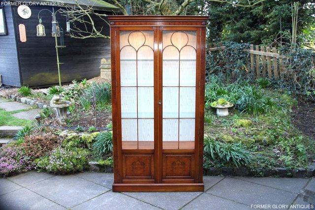 Image 99 of BEVAN FUNNELL BURR WALNUT CHINA GLASS DISPLAY CABINET STAND
