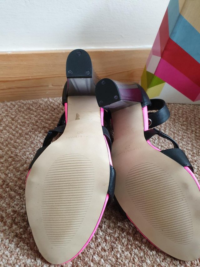 Preview of the first image of Size 5 Office Ladies Sandals.