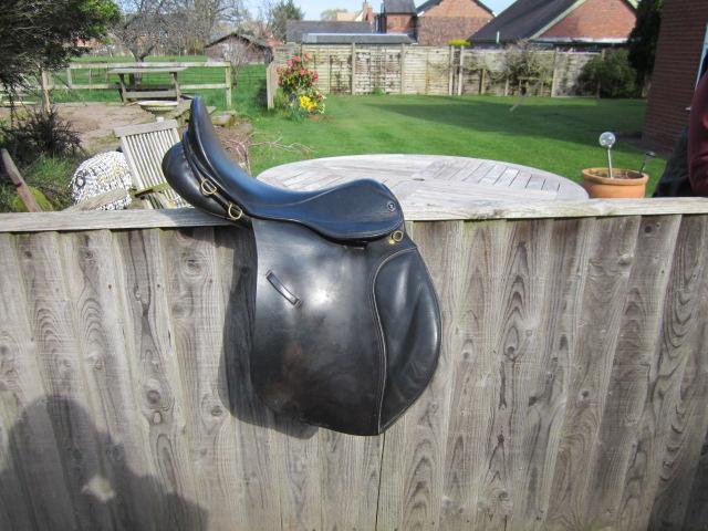Preview of the first image of GFS English leather 17-1/2" GP Saddle.