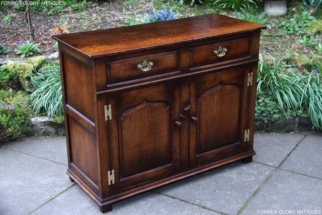Image 2 of TITCHMARSH AND GOODWIN OAK SIDEBOARD DRESSER BASE HALL TABLE