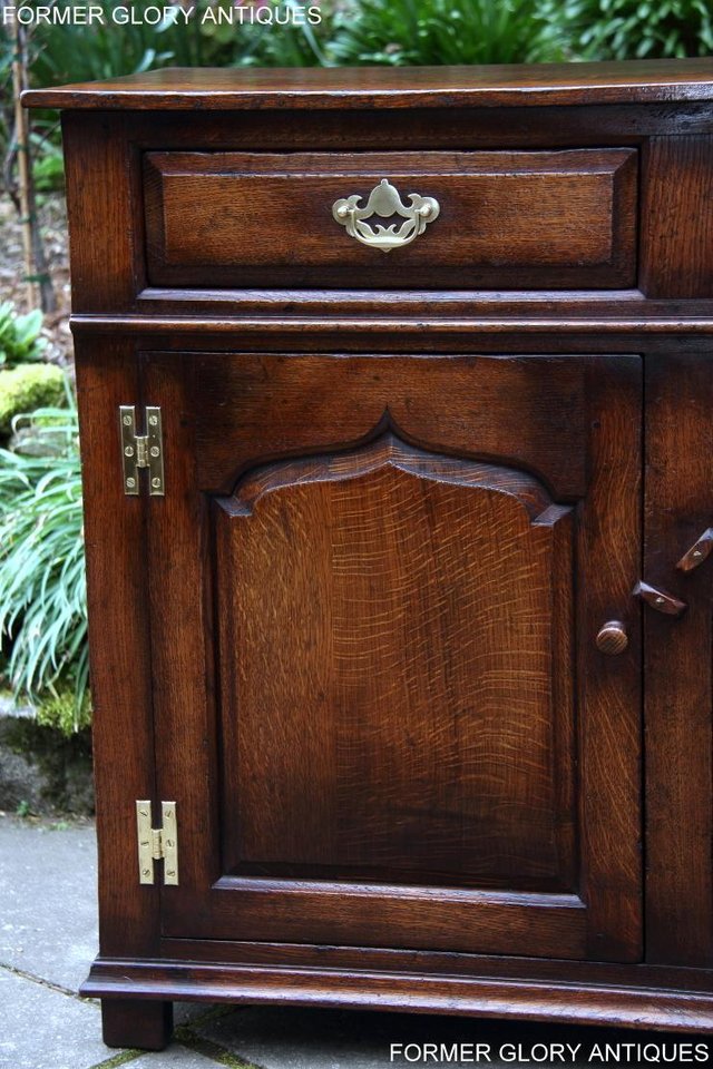 Image 7 of TITCHMARSH AND GOODWIN OAK SIDEBOARD DRESSER BASE HALL TABLE