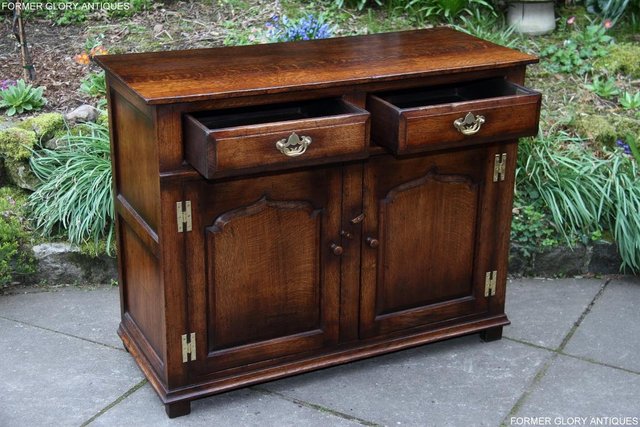 Image 14 of TITCHMARSH AND GOODWIN OAK SIDEBOARD DRESSER BASE HALL TABLE