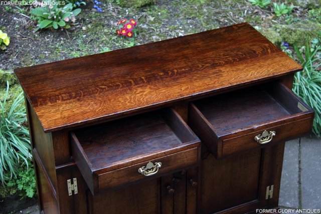 Image 21 of TITCHMARSH AND GOODWIN OAK SIDEBOARD DRESSER BASE HALL TABLE