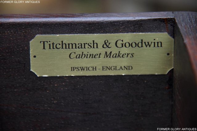 Image 22 of TITCHMARSH AND GOODWIN OAK SIDEBOARD DRESSER BASE HALL TABLE