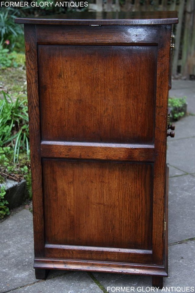 Image 41 of TITCHMARSH AND GOODWIN OAK SIDEBOARD DRESSER BASE HALL TABLE