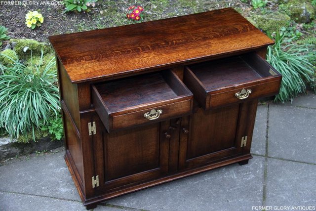 Image 45 of TITCHMARSH AND GOODWIN OAK SIDEBOARD DRESSER BASE HALL TABLE