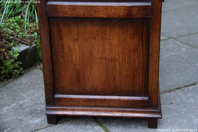 Image 62 of TITCHMARSH AND GOODWIN OAK SIDEBOARD DRESSER BASE HALL TABLE