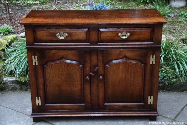 Image 69 of TITCHMARSH AND GOODWIN OAK SIDEBOARD DRESSER BASE HALL TABLE