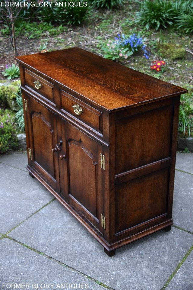 Image 73 of TITCHMARSH AND GOODWIN OAK SIDEBOARD DRESSER BASE HALL TABLE