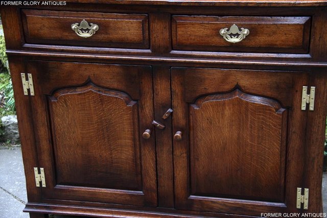 Image 102 of TITCHMARSH AND GOODWIN OAK SIDEBOARD DRESSER BASE HALL TABLE