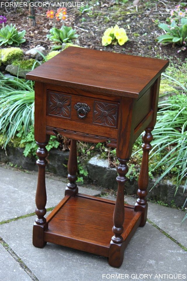 Image 26 of OLD CHARM TUDOR BROWN OAK HALL TABLE LAMP PLANT PHONE STAND
