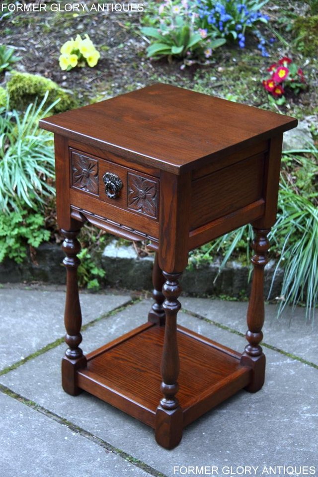Image 41 of OLD CHARM TUDOR BROWN OAK HALL TABLE LAMP PLANT PHONE STAND
