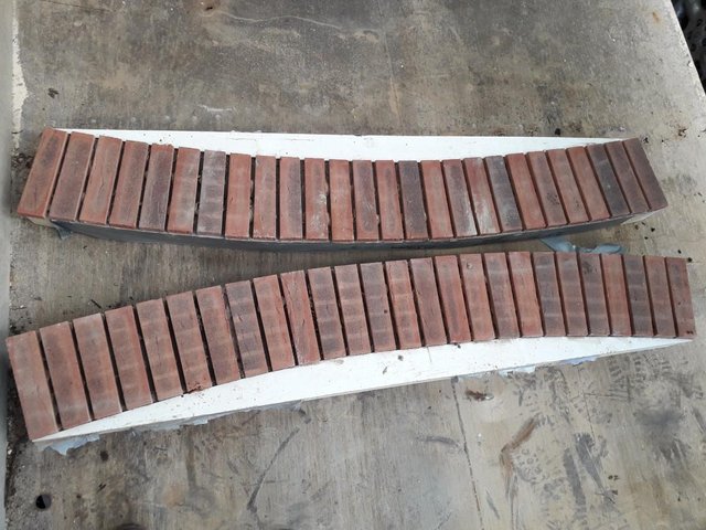 Image 2 of Screw back brick arch as new can deliver at cost
