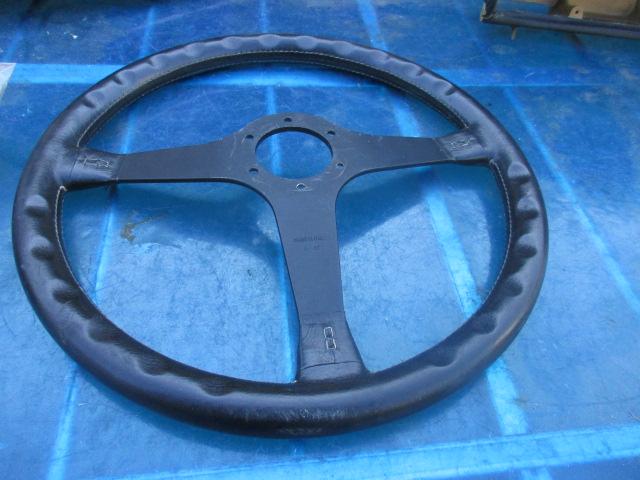 Image 2 of Steering wheel Ferrari Mondial 3.0/3.2 Qv and 400i