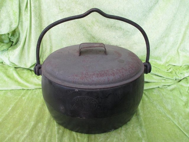 Preview of the first image of Antique Ancient Cooking Pan.