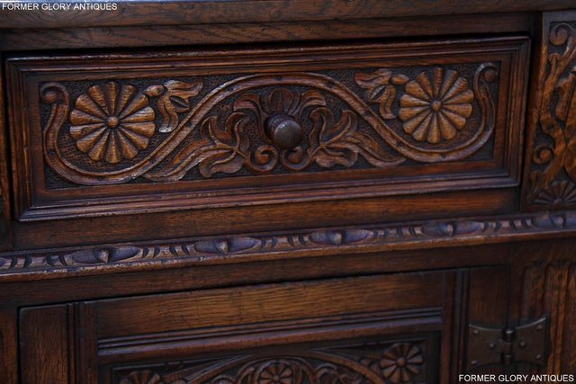 Image 16 of A TITCHMARSH AND GOODWIN CARVED OAK DRESSER BASE SIDEBOARD
