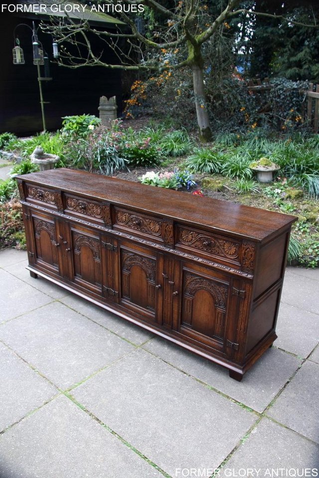 Image 18 of A TITCHMARSH AND GOODWIN CARVED OAK DRESSER BASE SIDEBOARD