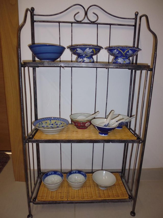 Preview of the first image of 10 China Bowls, Chinese style.