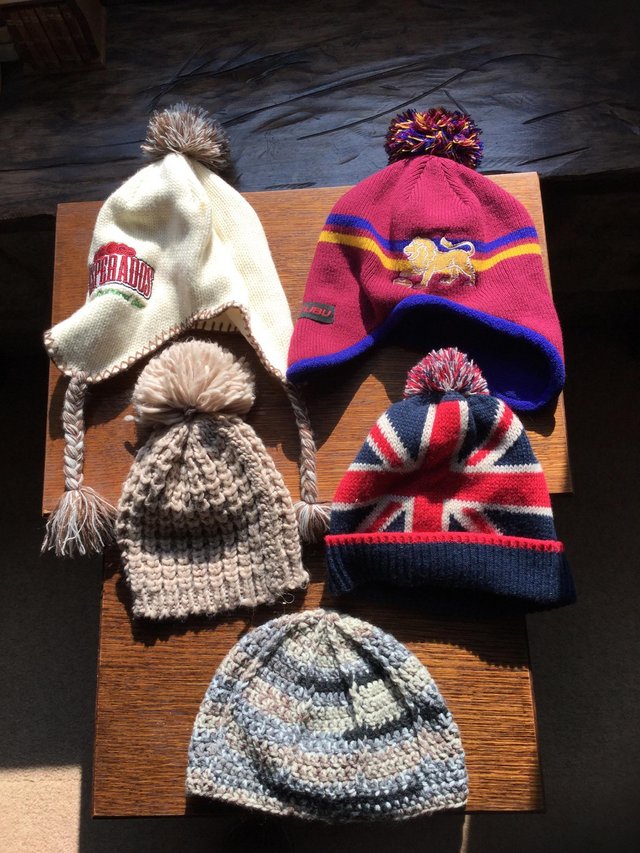 Image 2 of Knitted hats