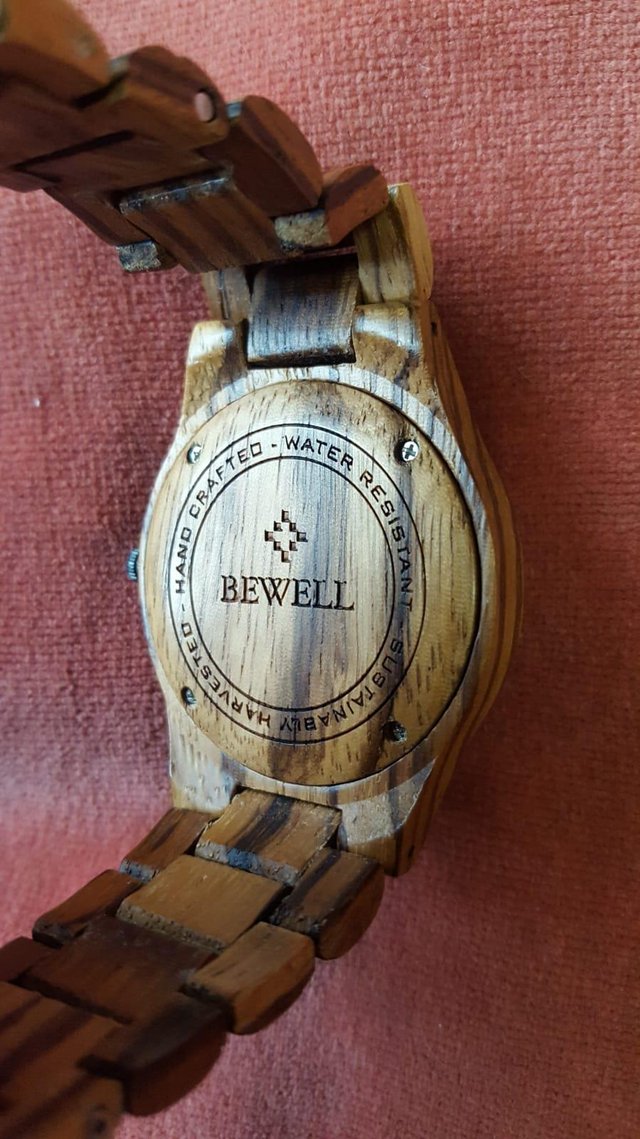 Image 3 of Bewell Real Wood Wristwatch