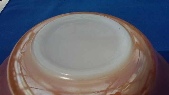 Image 5 of Vintage 1960s Anchor Hocking Fire King Peach Luster Bowl