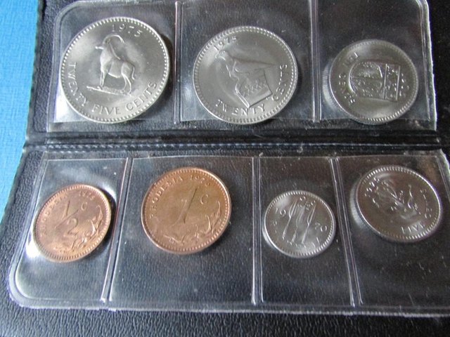 Image 2 of 1970s  RHODESIA UNCIRCULATED COIN SET BLACK CASE.