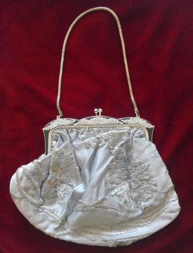 Image 3 of VINTAGE BAG EVENING PURSE Embroidered Diamante Grey Silk