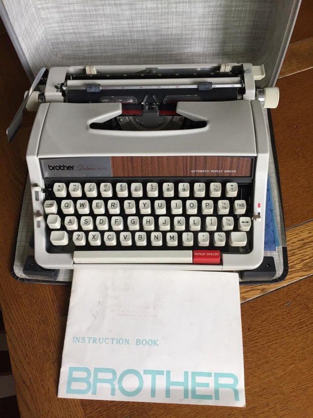 Image 2 of Brother Deluxe 1510 portable typewriter